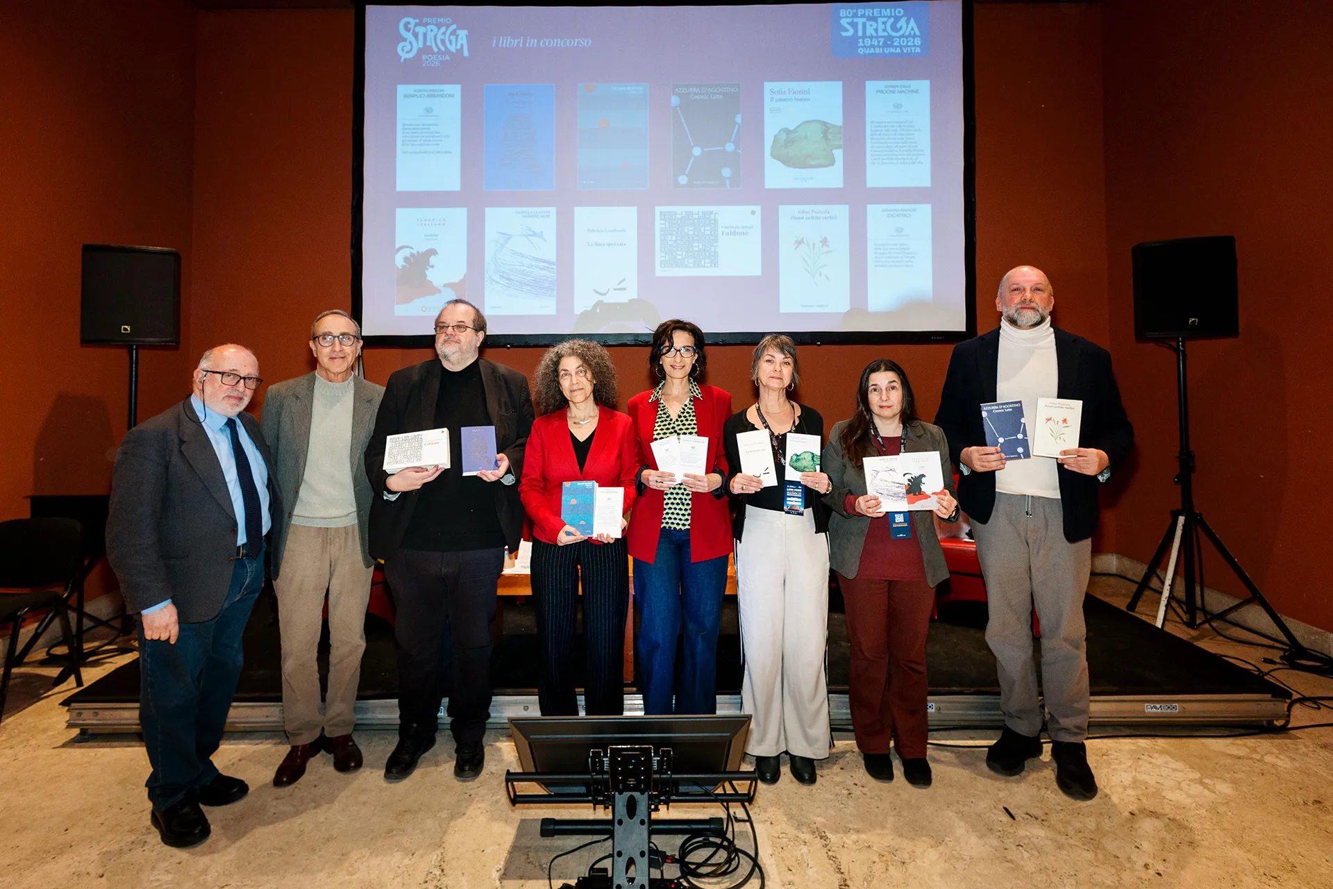 immagine per da sinistra: Giovanni Solimine, Giuseppe D’avino, Andrea Cortellessa, Maria Grazia Calandrone, Elisa Donzelli, Patricia Peterle, Laura Pugno, Stefano PetrocchiFoto di MUSA