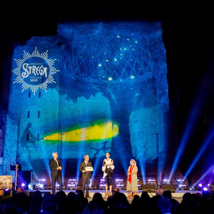 imagine per I video della serata finale del Premio Strega Poesia 2023