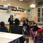 I giurati della Scuola primaria XXV Aprile di Biella all'opera nelle attività di lettura dei libri finalisti alla categoria +6