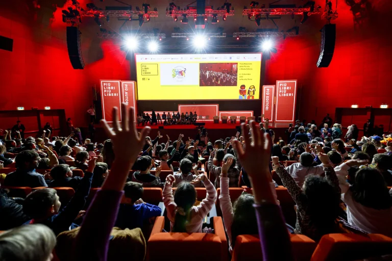 Immagine per la finale della X edizione, del Premio Strega Ragazze e Ragazzi. Più Libri Più Liberi, 5/12/2025. Credits MUSA