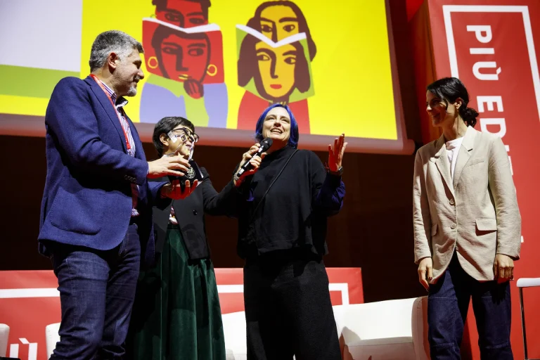 Immagine per la finale della X edizione, del Premio Strega Ragazze e Ragazzi. Più Libri Più Liberi, 5/12/2025. Credits MUSA