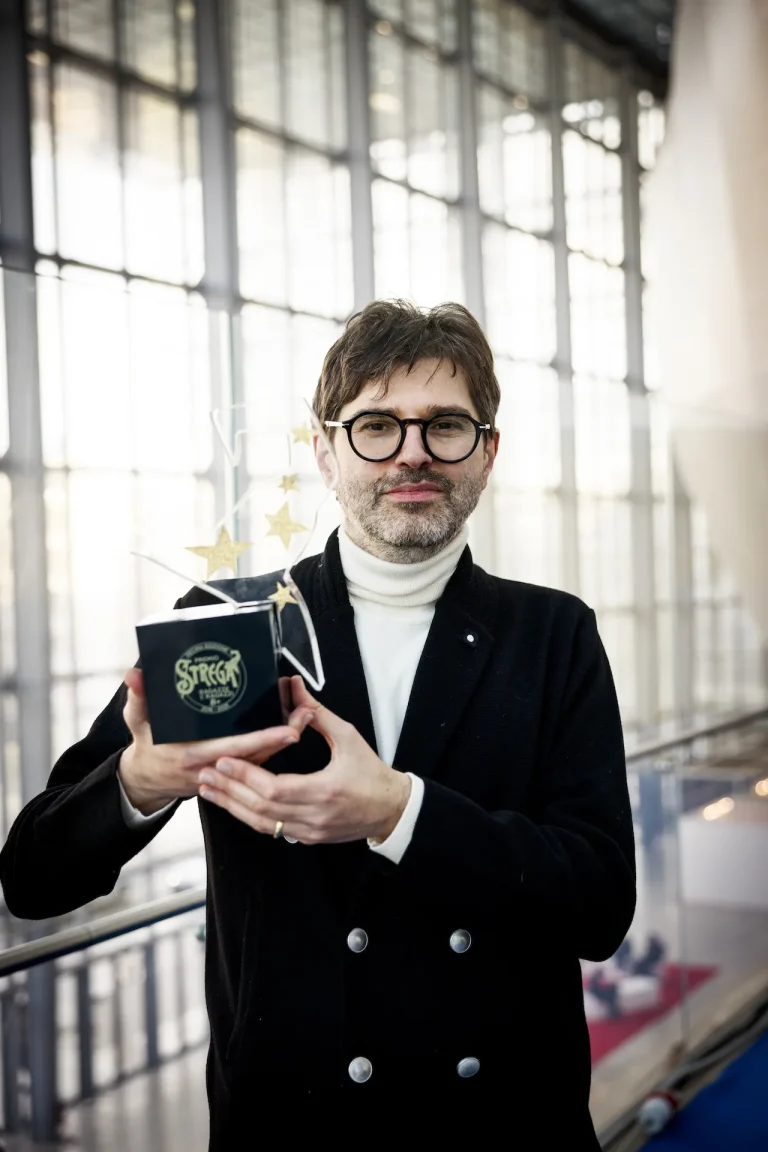 Immagine per la finale della X edizione, del Premio Strega Ragazze e Ragazzi. Più Libri Più Liberi, 5/12/2025. Credits MUSA