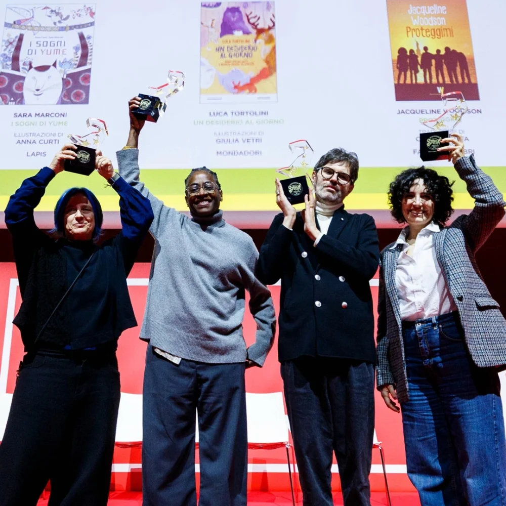 immagine per Vincono il Premio Strega Ragazze e Ragazzi: Sara Marconi, Luca Tortolini e Jacqueline Woodson